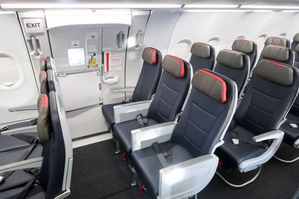 Best economy seat choices for comfortable cheap flights
