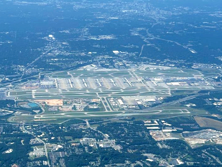Atlanta Hartsfield-Jackson Airport and Houston IAH and Hobby Airport terminals