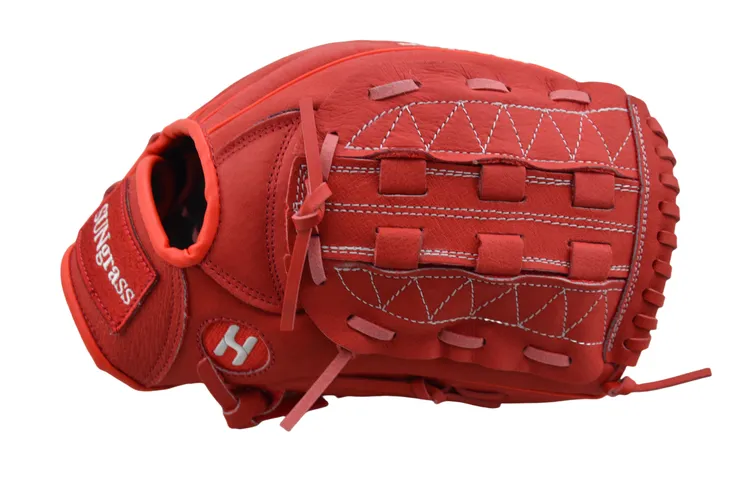 Leather baseball glove stitching and build quality