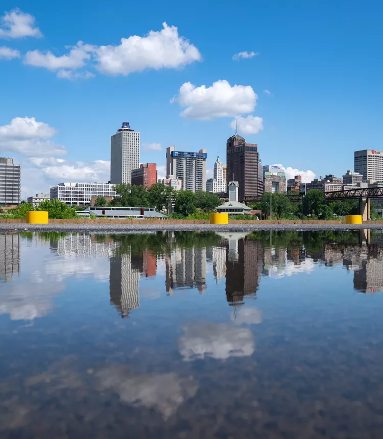 Memphis Tennessee downtown skyline