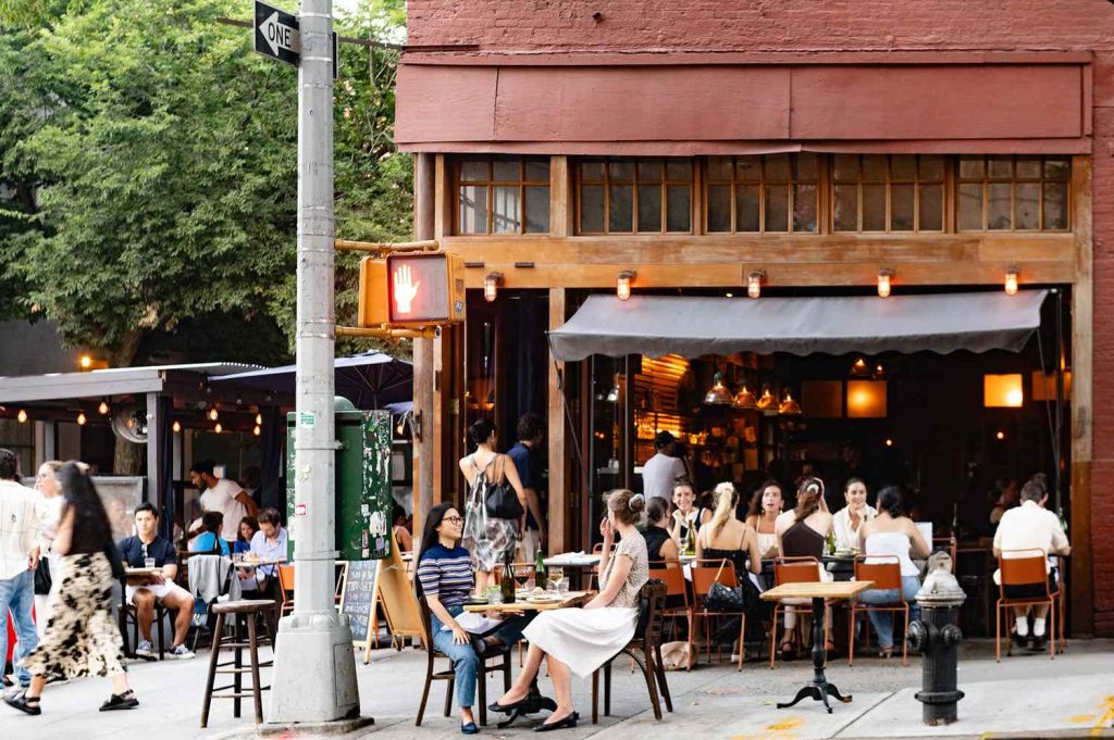 Cheap sit-down restaurant chains in the United States